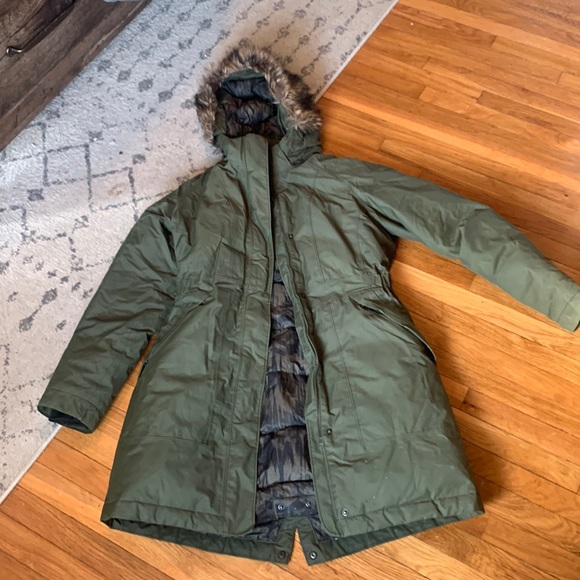 The North Face Jackets & Blazers - North face parka